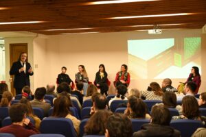 La Tina: publicación internacional que destaca a 16 diseñadoras gráficas chilenas se lanzó en Corfo