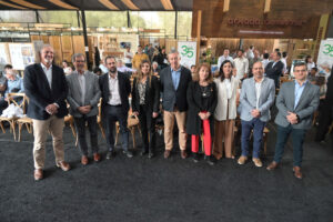 Ministerio de Economía y Corfo lanzan Consorcio Tecnológico que impulsará uso de madera en construcciones de altura