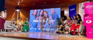 Emprendedoras y autoridades lanzaron Mes de la Mujer en Tarapacá