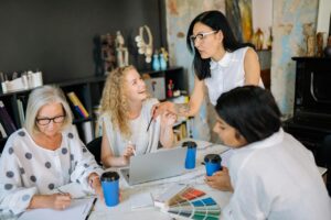 Proyecto Corfo busca reducir brechas de participación femenina en la exportación de servicios de arquitectura al comercio internacional