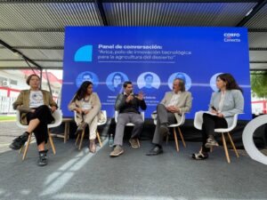Arica y Parinacota: Corfo conectó la innovación con el emprendimiento en torno a la agricultura del desierto