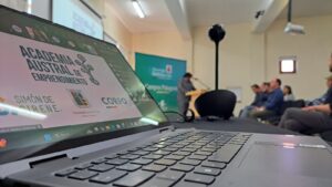 Inauguran Academia Austral de Emprendimiento para fomentar desarrollo de ideas innovadoras