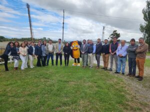 Directora nacional de Junaeb visita la región de Los Lagos para potenciar la incorporación de productos del mar en el Programa de Alimentación Escolar