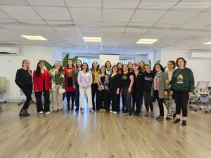 Fomento Los Ríos conmemora el 8M con actividades para fortalecer el emprendimiento femenino