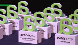 Bioketen y Beeing Company: Innovación Apícola de la Región de los Ríos Triunfa en los Avonni 2024